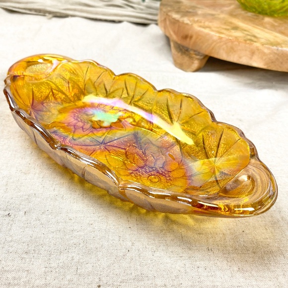 Vintage Indian Iridescent Glass Decorative dish - Picture 8 of 8